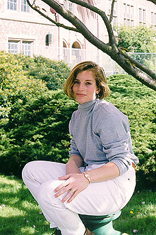 linda7.jpg (71500 bytes)